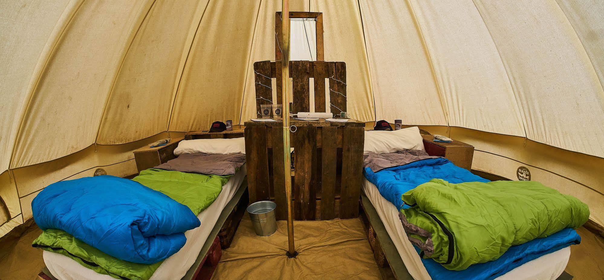Hôtel Pamplona Camping à Aizoáin Extérieur photo
