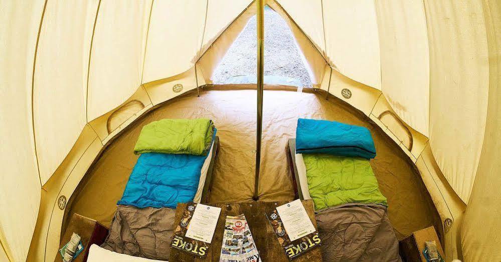 Hôtel Pamplona Camping à Aizoáin Extérieur photo